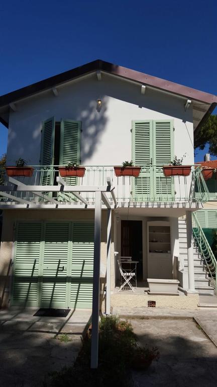 Le Mura Holiday Home Marina di Pietrasanta Exterior photo